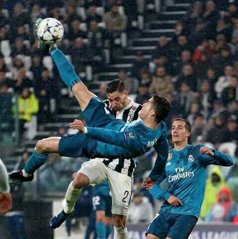 Footballeur ⚽⚽⚽⚽⚽⚽