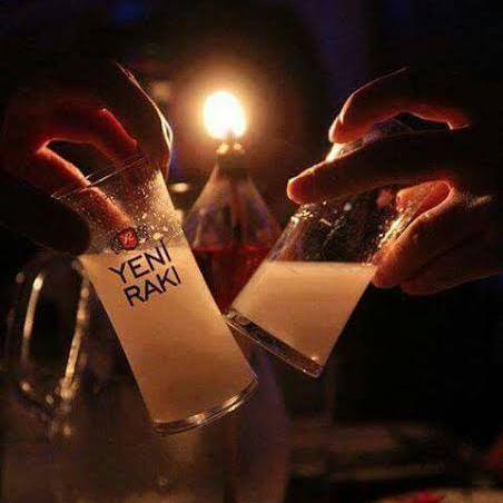 Sen Kimseyi Sevemezsin 🍷🌹